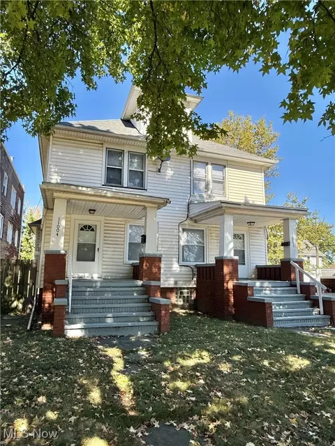 11002 Parkhurst Dr, Cleveland, OH 44111