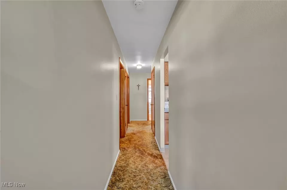Entry Way - 13732 Carpenter Rd, Garfield Heights, OH 44125 photo 2 of 2