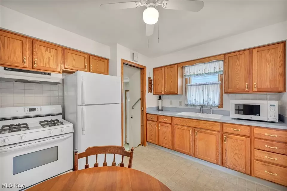 Kitchen - 13732 Carpenter Rd, Garfield Heights, OH 44125 photo 1 of 3