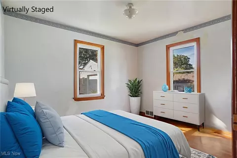 Bedroom - 39 Renee Dr, Struthers, OH 44471 photo 6 of 9