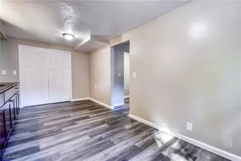 334 E 238th St, Euclid, OH 44123 photo 12