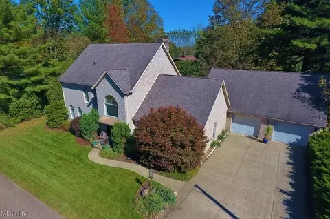 1178 Washington St SW, Sherrodsville, OH 44675