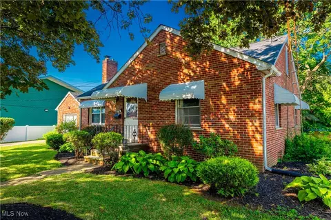 109 Miles Ave NW, Canton, OH 44708 photo 3