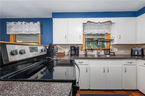 109 Miles Ave NW, Canton, OH 44708 photo 7