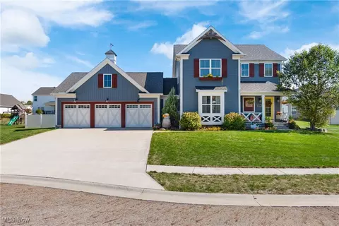 12494 Bridgemont Ave NW, Uniontown, OH 44685