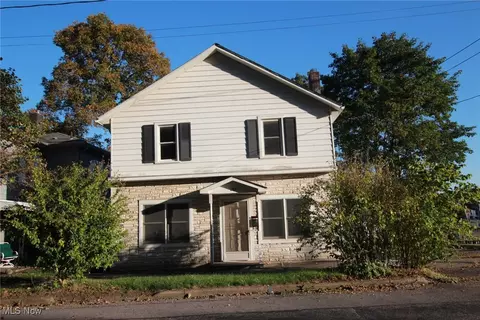 288 Main St, Leetonia, OH 44431