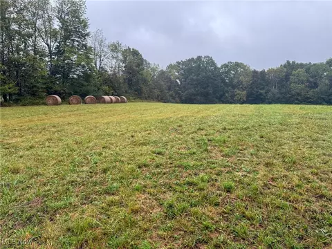 County Rd 11, Smithfield, OH 43917