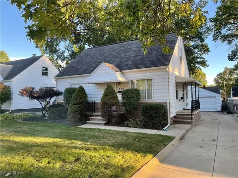774 Archwood Ave, Akron, OH 44306