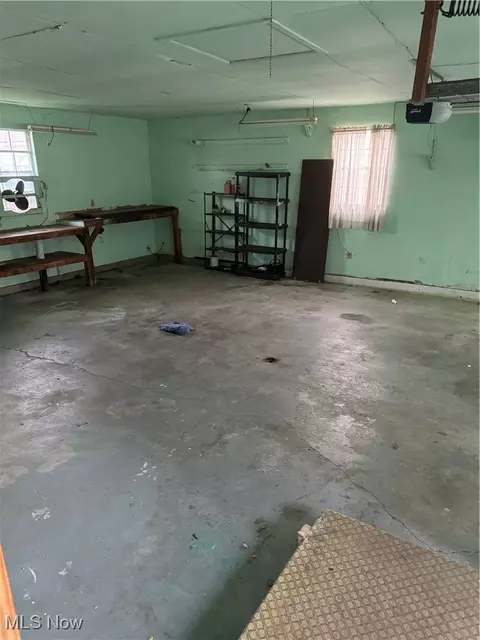 302 57th St, Vienna, WV 26105 photo 9