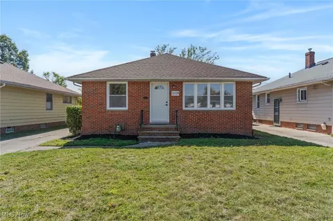 12120 Orme Rd, Garfield Heights, OH 44125 photo 1