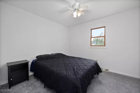 Bedroom - 1960 E 33rd St, Lorain, OH 44055 photo 4 of 8