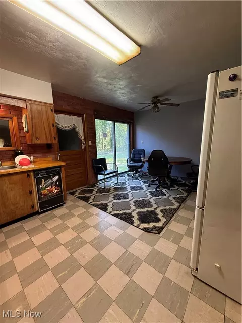2302 Walter Main Rd, Geneva, OH 44041 photo 11