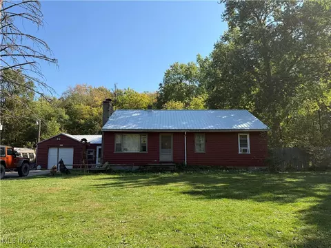 2302 Walter Main Rd, Geneva, OH 44041