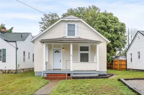384 Stewart St, Zanesville, OH 43701