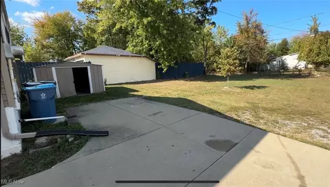 1693 E 32nd St, Lorain, OH 44055 photo 17