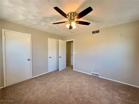 1693 E 32nd St, Lorain, OH 44055 photo 16