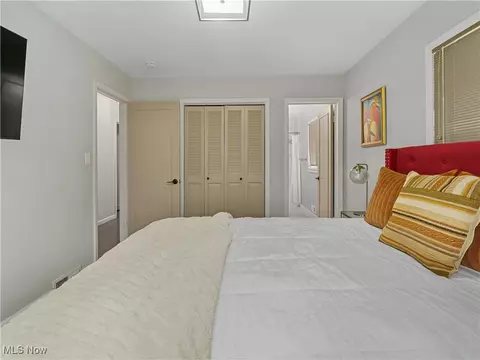 Bedroom - 5265 Bellview St, Maple Heights, OH 44137 photo 3 of 4