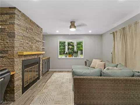 Living - 5265 Bellview St, Maple Heights, OH 44137 photo 7 of 11