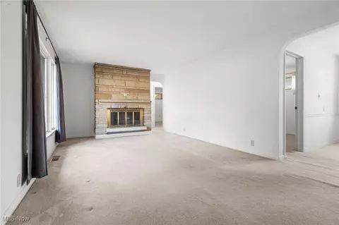 Living - 3038 20th St NW, Canton, OH 44708 photo 3 of 3