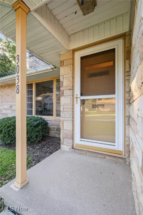 Exterior - 3038 20th St NW, Canton, OH 44708 photo 2 of 5