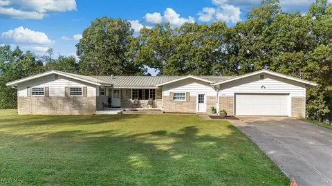 2600 Wallace Rd, Parkersburg, WV 26104