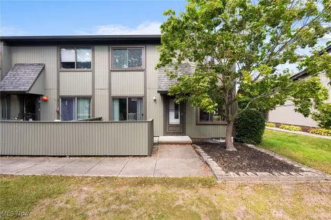 34990 N Turtle Trl #C, Willoughby, OH 44094