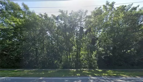 Detroit Road, Avon, OH 44011