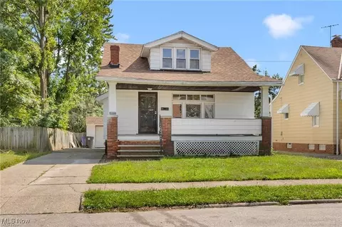 14011 Saint James Ave, Cleveland, OH 44135
