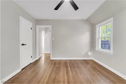 155 E 211th St, Euclid, OH 44123 photo 23