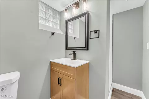 155 E 211th St, Euclid, OH 44123 photo 32