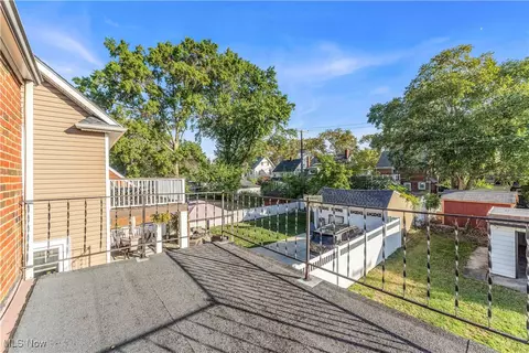 155 E 211th St, Euclid, OH 44123 photo 21