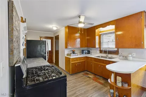 Kitchen - 224 W Main St, Lagrange, OH 44050 photo 4 of 7
