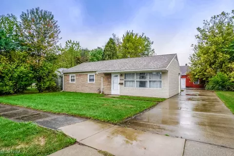 1909 Gridley Ave NE, Canton, OH 44705
