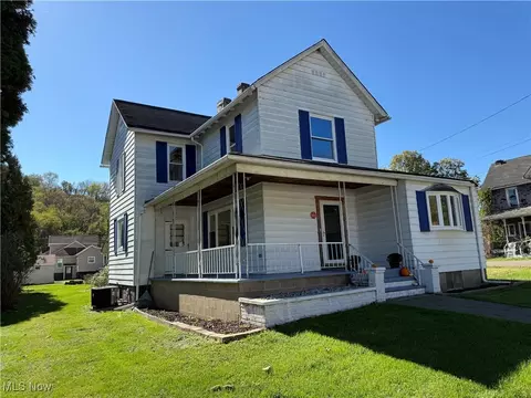 572 W Main St, Adena, OH 43901