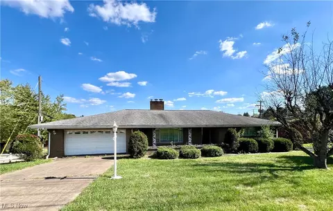 2312 Eldersville Rd, Follansbee, WV 26037
