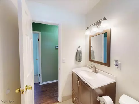 Bath - 1847 Eldon Dr, Wickliffe, OH 44092 photo 2 of 2