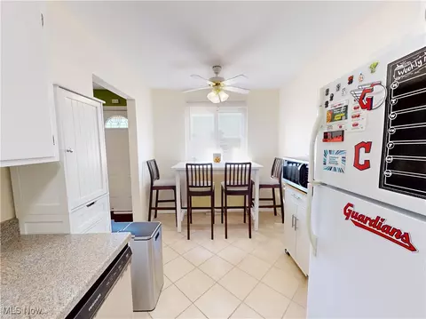 Kitchen - 1847 Eldon Dr, Wickliffe, OH 44092 photo 4 of 4