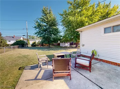 Exterior - 1847 Eldon Dr, Wickliffe, OH 44092 photo 2 of 4