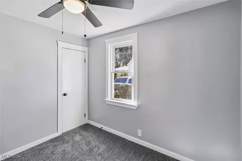 Bedroom - 317 E 44th St, Lorain, OH 44052 photo 5 of 6