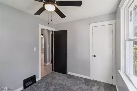 Bedroom - 317 E 44th St, Lorain, OH 44052 photo 6 of 6