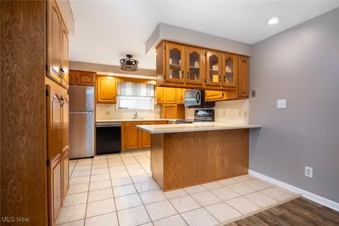 1680 Bow Ln, Coshocton, OH 43812 photo 9