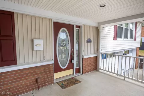 1680 Bow Ln, Coshocton, OH 43812 photo 4