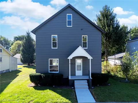 128 Burbank St, Creston, OH 44217