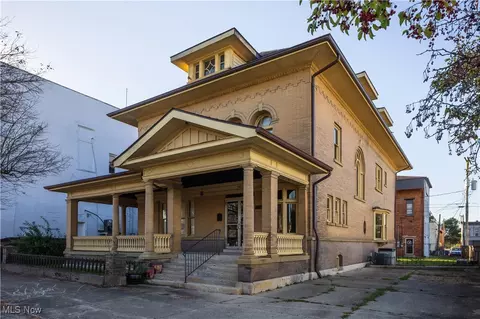 16 E Broadway St, Wellston, OH 45692