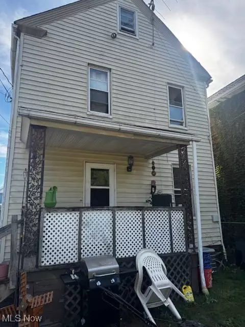 Exterior - 1717 E 33rd St, Lorain, OH 44055 photo 1 of 2