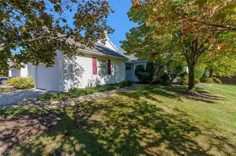6632 Hidden Lake Trl, Brecksville, OH 44141