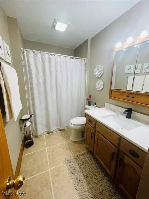 Bath - 17771 5th St, Beloit, OH 44609 photo 4 of 4