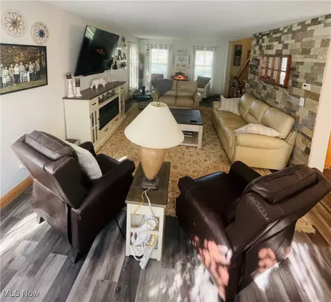 Living - 17771 5th St, Beloit, OH 44609 photo 1 of 1