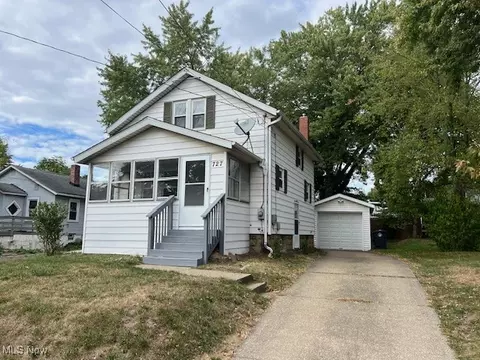 727 Cato Ave, Akron, OH 44310
