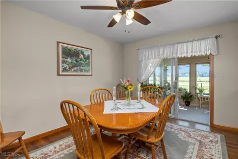 Dining - 7305 Darrow Rd, Huron, OH 44839 photo 2 of 2